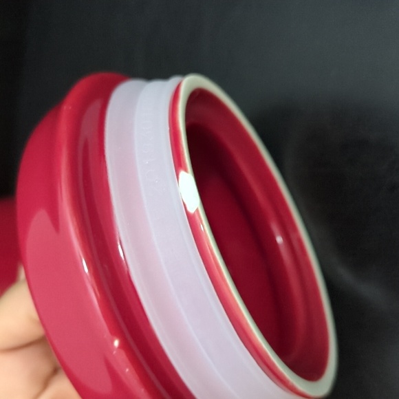 Clearout Make an offer Rae Dunn Christmas Red & White "BELIEVE" Canister - Picture 2 of 4